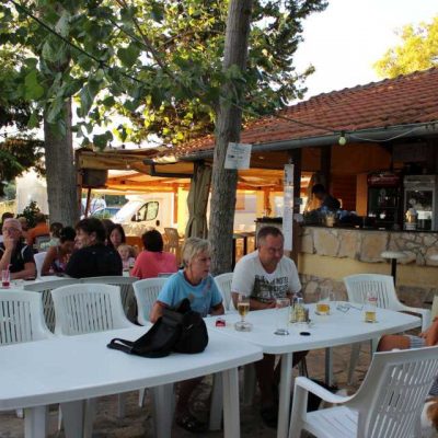 Aussenterrasse Restaurant Autocamp Nordsee Kroatien